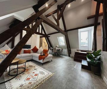 Charme, Poutres Et élégance