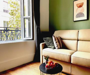 Charmant Studio Beaux Volumes #1