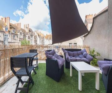 Le Saint-louis 1, Terrasse, Cosy, Cœur De Ville Bord De Loire, Commerces à Pied