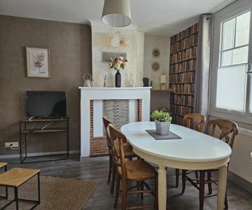 Regard Sur Le Château