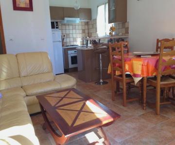 Maison Les Pieds Dans L Eau