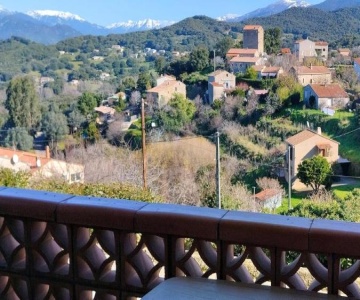 Maison En Pierre De Taille