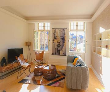 Grand Apt 130m2 Vue Place Ducale
