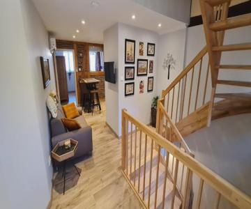 Appartement Duplex Climatisé Avec Terrasse hansi
