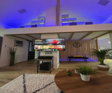 Loft Ravissant Avec Parking Gratuit