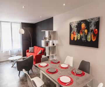 Champenois Garage Privatif Hypercentre 6 Pers