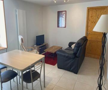 Charming 55m near hiking trails