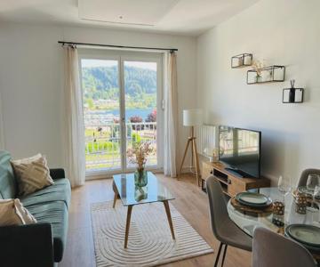 L’esplanade Du Lac