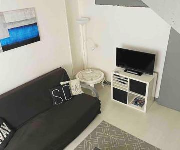 Reims - Duplex Au Cœur Du Quartier Saint-remi