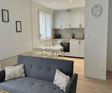 L-esplanade - Super 3 pièces refait à neuf - Reims