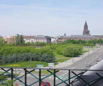 Suite Place De L'etoile