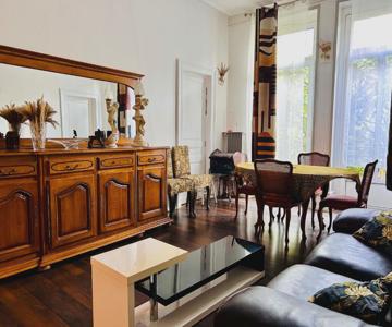 Appartement Spacieux En Centre Ville