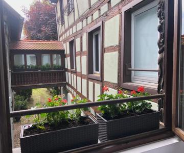 Quai Des Pêcheurs - Vue Cathedrale