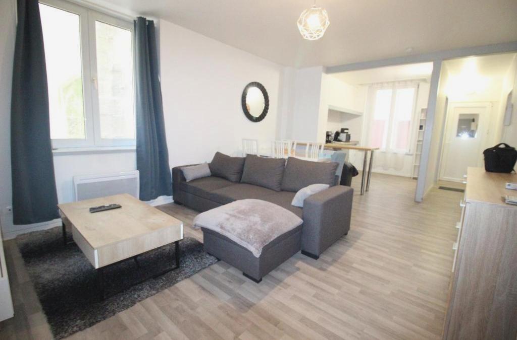 Verdun - Centre Ville - 3 Couchages - Proche Gare - 1 Chambre - 5 Personnes - Wifi - Géré Par Presta