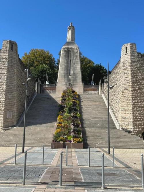 La Cour Du Prince