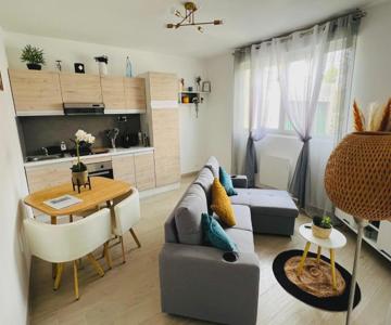 Maisonnette Indépendante Au Calme