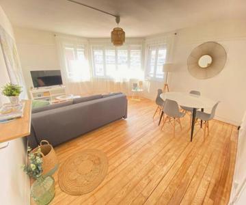 Chez Mathilde-appartement 2-calais Nord /citadelle