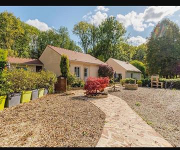 Maison Au Bout Du Chemin