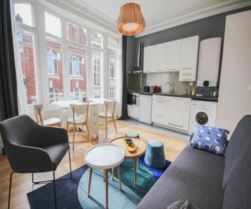 Fully-equipped Apartment In City Center + Parking