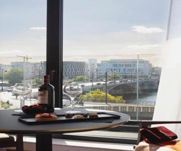 Howard Quai de Seine