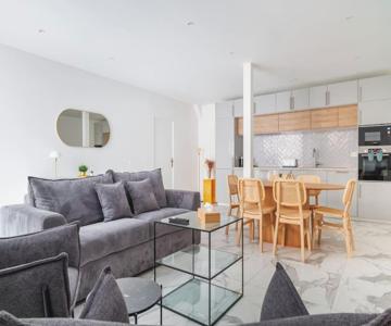 Beautiful Flat For 6 People #6