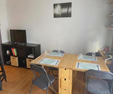 Grand logement 5 min de Paris