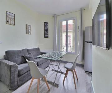 Logement Au Pied De La Gare