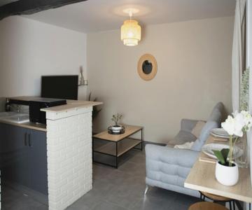 Charmante Maisonnette Centre Nemours