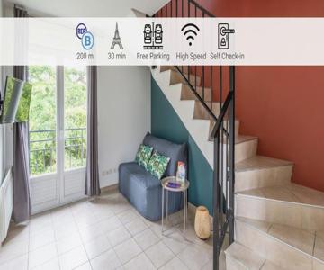 Le Duplex , Proche Gare Rer, Parking, Arrivée Autonome
