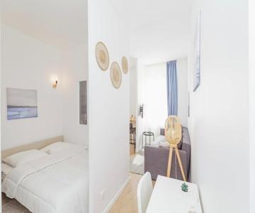 Nice 23 M Bright And Renovated Courtyard Side