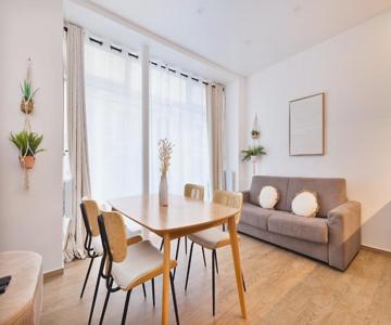 Cosy & Central, Opéra Madeleine