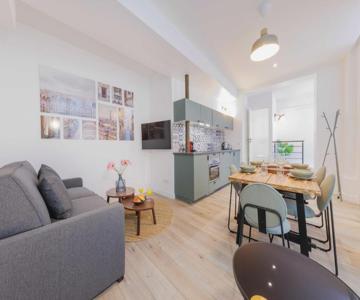 Exceptionnel Duplex à Proximité De Montmartre!