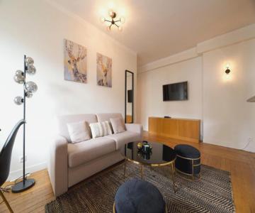 Cia - Champs Élysées Matignon