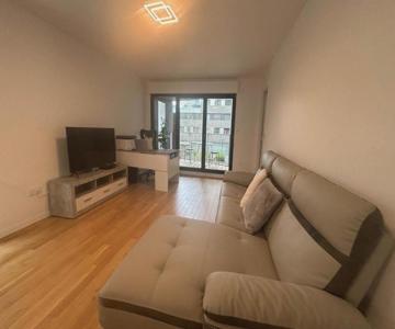 Spacious Appt With Balcony In The 13th