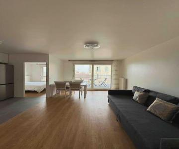 Appartement Moderne Avec Balcon Proche De Paris