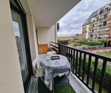 Les Pieds Dans Le Sable