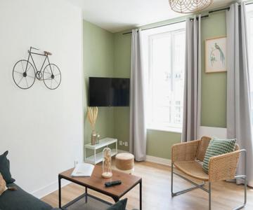 Appartement Dans Quartier Pittoresque