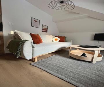 Lescapade Cherbourgeoise Proche Naval