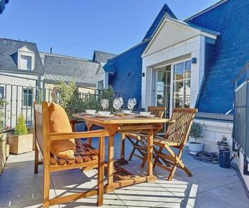 Le Victorien Yourhosthelper