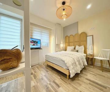 Logement Entier Au Centre Ville