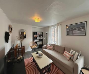 Large Apartment In City Center