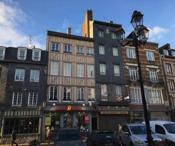 Sur Les Toits De Honfleur