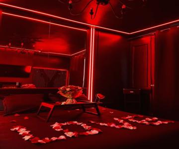 Love Room, L'interdit