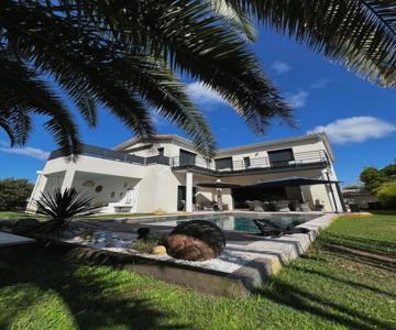 La Villa Des Trois Pins