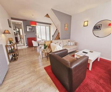 Maison de ville confortable avec cour intérieure