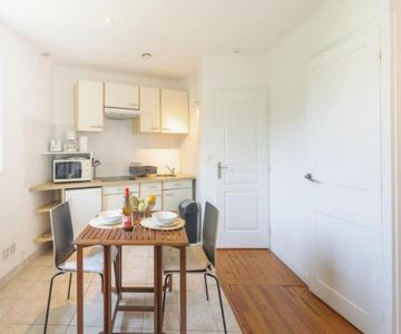 Studio La République-2 By Interhome