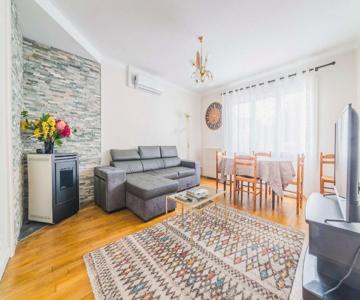 Les Rosiers - Maison Avec Jacuzzi