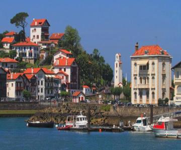 Situation Idéale Piscine Parking Wifi Gare Plage Golf