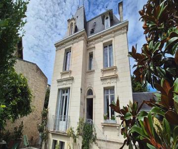 Le Clos Bleu