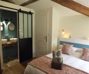 The Resiniere Of Pirique